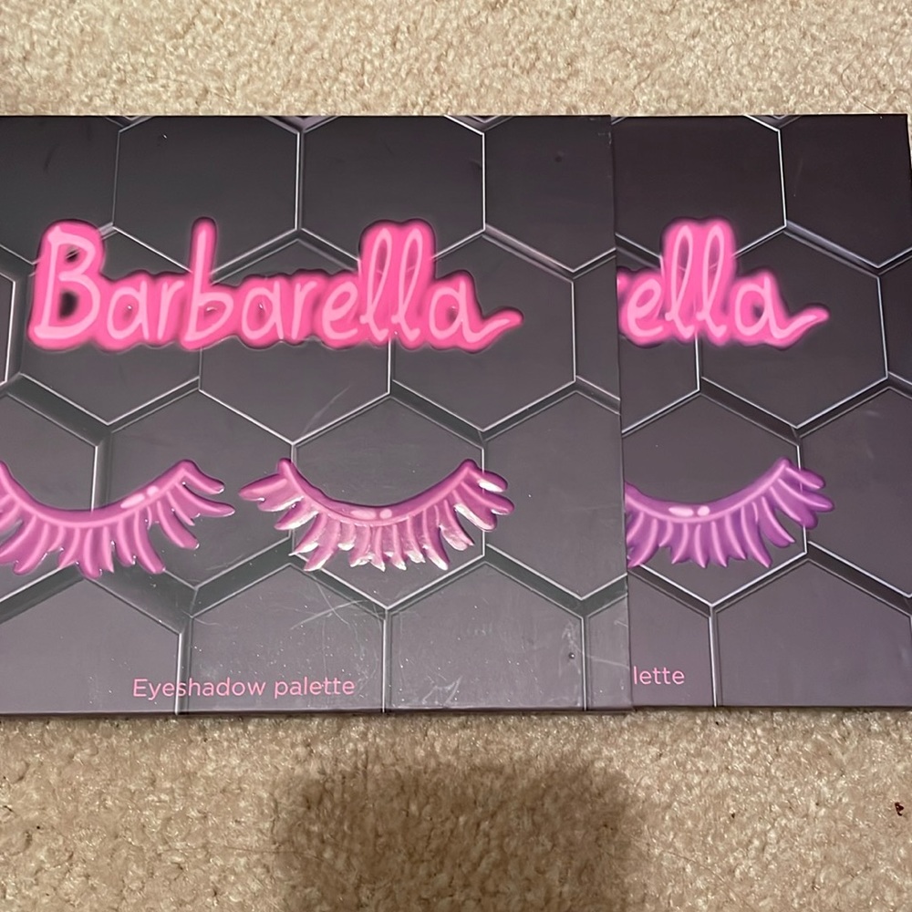 Barbarella eyeshadow palette